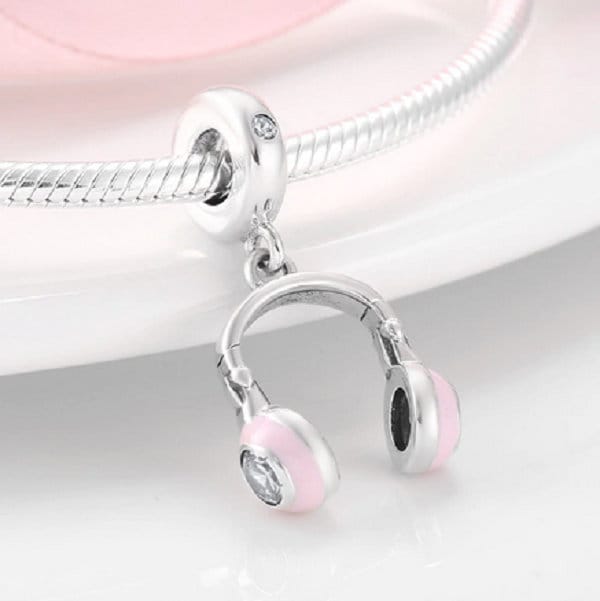Pandora headphones charm sale