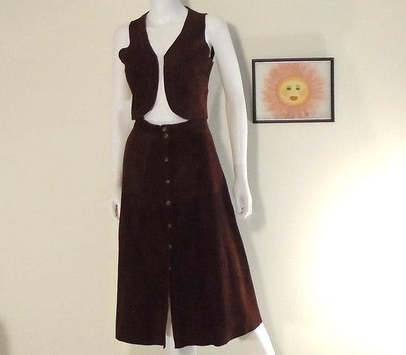 Vintage 70's Snap Front Brown Suede Skirt and Mat… - image 1