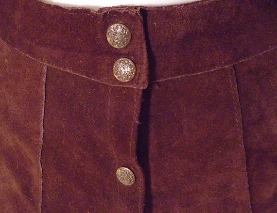 Vintage 70's Snap Front Brown Suede Skirt and Mat… - image 6