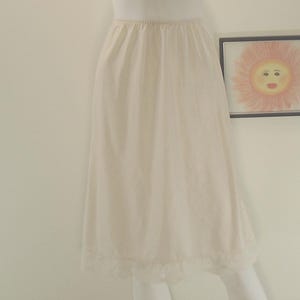 Vintage 70s Vanity Fair Nylon A-Line Swingy Half Slip Size S Lace Hem Elastic Waist Light Beige Shiny Diagonal Stripes