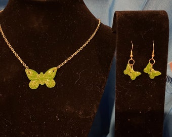 Butterfly necklace and earring set