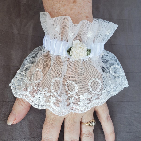 White Lace Wrist Cuffs