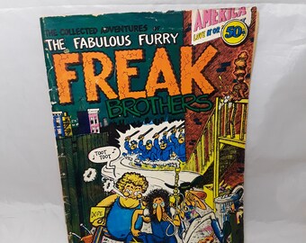 /"Grass Roots/" comics decal. 4.25/" Fabulous Furry Freak Brothers vinyl sticker
