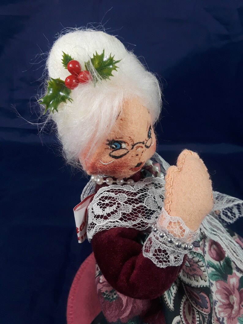 Vintage Annalee doll retired annalee . Good condition 7 tall Etsy