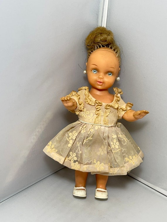 Bella sales bella doll