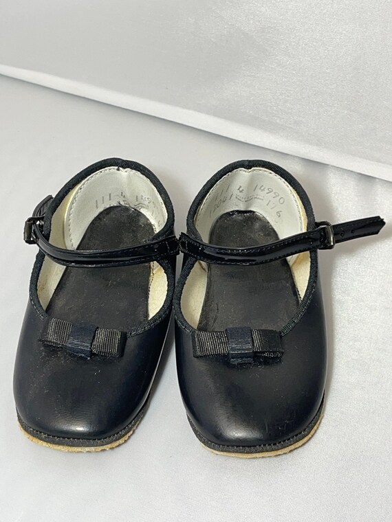 Baby girl black shoes size 4 sale