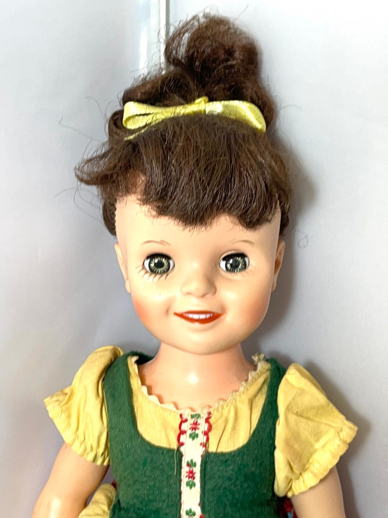 Vintage Linda Williams Girl Doll shops 14