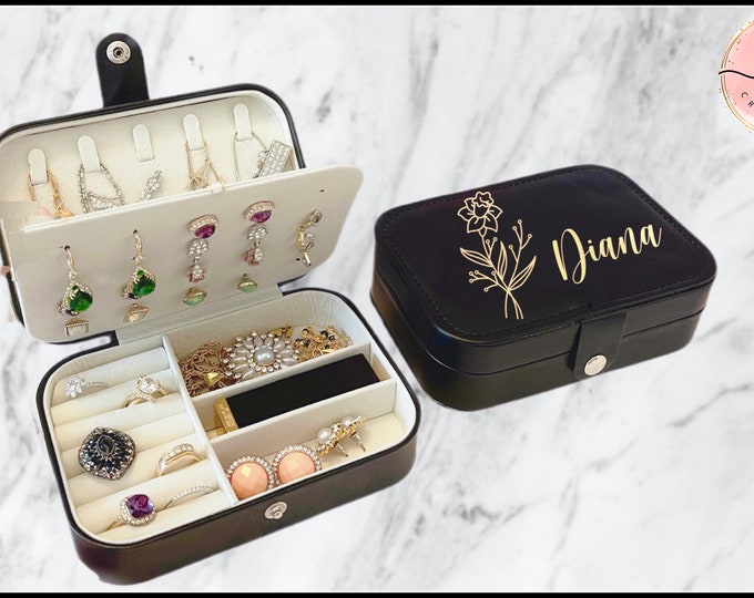 Travel Jewelry Box, Bridesmaid Gifts, Personalized Gifts for Women,Gifts for Her, Bridal Party Gift, Birth Flower Leather Jewelry organizer.