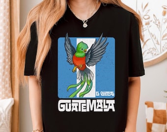 Guatemalan Quetzal Bird Shirt Mayan Aztec Folk Art Hispanic Heritage Latina T-Shirt