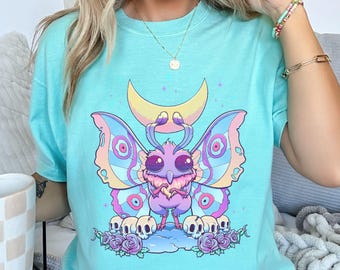 Maglietta Pastel Goth Mothman, Maglietta Whimsigothic Cryptid, Maglietta Yami Kawaii Harajuku Gothic