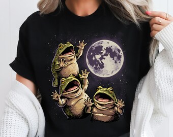 Frogs Howling At The Moon Frog Shirt Funny Sarcastic Dark Humor Meme American Bullfrog T-Shirt