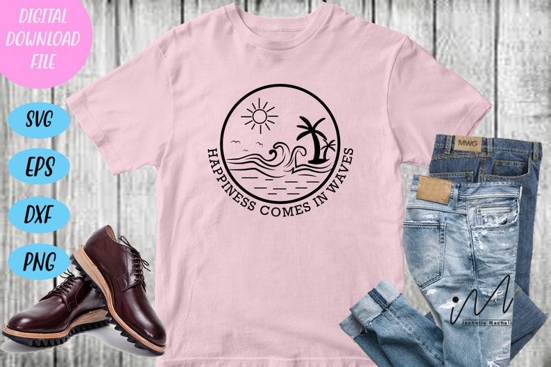 Peut inclure: Un t-shirt rose avec un motif circulaire noir repr&eacute;sentant un soleil, des palmiers, des vagues et le texte "Happiness comes in waves".