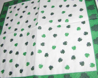 Shamrocks Napkin for decoupage crafting, Saint Patrick's Day Napkin, green napkin