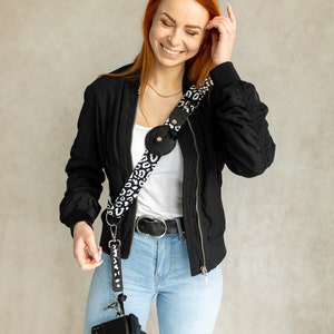 Sling camera strap, photographer strap, in 3 black and white prints: leo, zebra, houndstooth