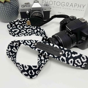 Personalized camera Strap Leo print, camera strap for all DSLR-cameras, Canon, Nikon, photographer gift