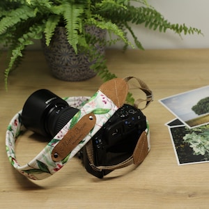 Personalized camera strap, camera strap with engraving for all SLR- and DSLR- cameras