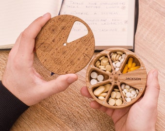 Wooden 7 Day Pill Case Weekly Pill Vitamin Organizer Pill Box Medication Organizer Birth Control Case For Purse