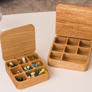 Wooden Daily Pill Box 7 Day Pill Organizer, Custom Pill Container With Medication Tracker, Weekly Pill Case, Mini Trinket Box