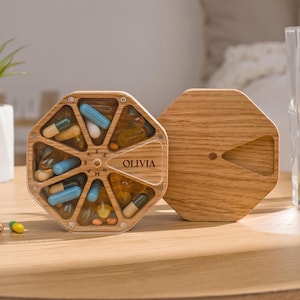 Pill Organizer, Weekly Pill Case, Wooden Daily Pill Box 7-Day, Engraved Pill Container Storage
