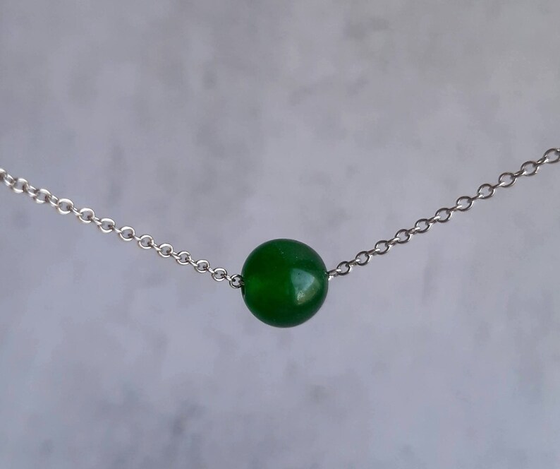 Green chrysoprase stone necklace Single bead necklace Dot necklace chocker Dainty necklace Minimalist Gift ideas for her Good luck necklace