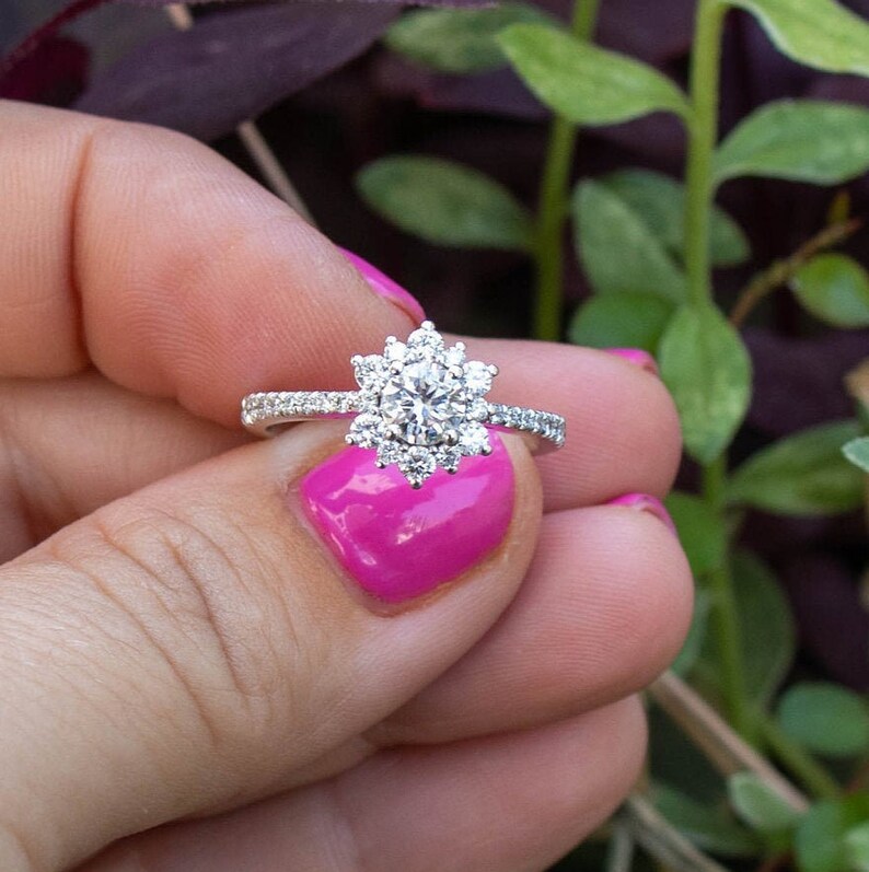 Flower Shaped Engagement Diamond Ring Etsy