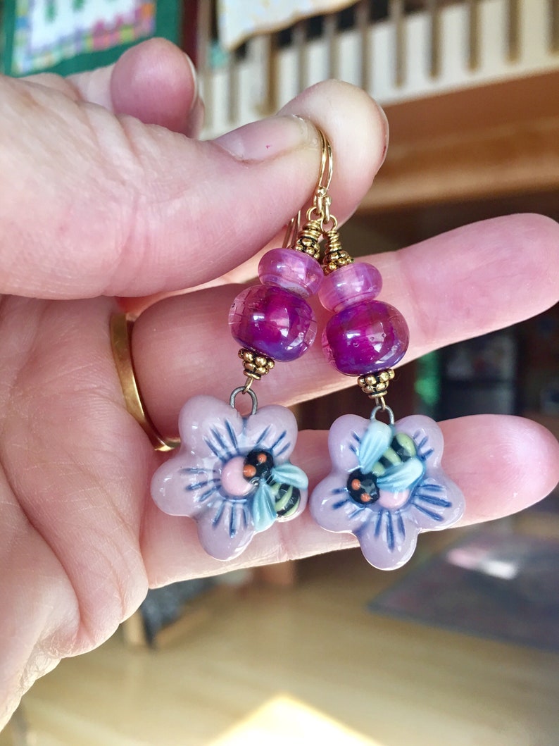 Posies Mind Your Bees and Cues Joan Miller porcelain flower