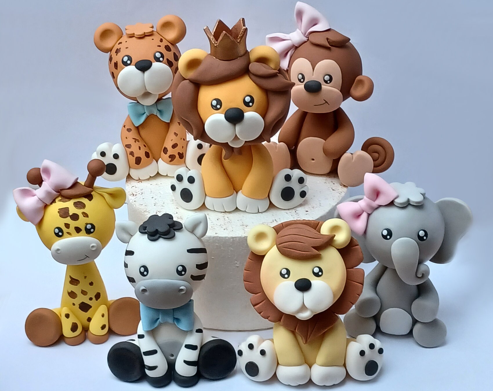 Safari Animals cake toppers VIDEO Tutorial with templates