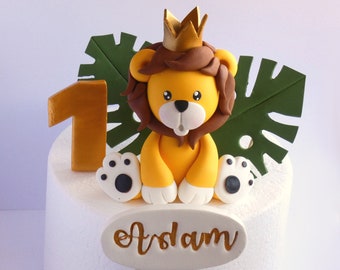 Lion king cake topper with gold crown, fondant, custom cake topper, safari animal centerpiece, birthday cake topper, keepsake, lion cake