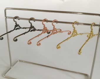 1/12, 1/6, 1/4 Kleiderbügel, Miniatur Kleiderbügel aus Messing