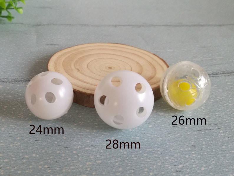 bola de sonajero/12 inserto de bola de sonajero /sonajero de juguete para perros/ inserto de sonajero de 28 mm/Bolas de sonajero de plástico de 28 mm / inserto de sonajero para bebés imagen 2