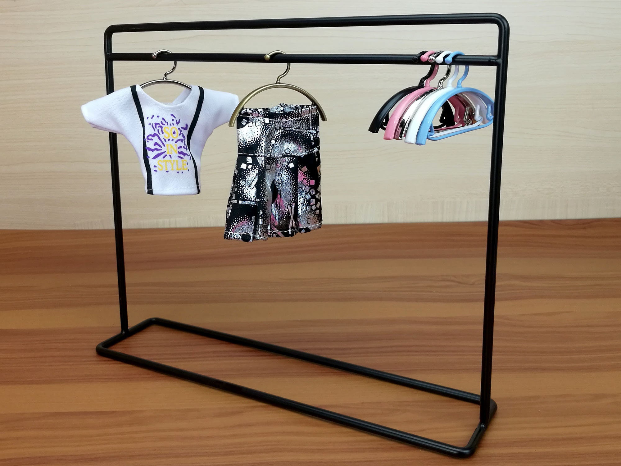 1 8 Scale Metal Doll Clothing Rack Doll Closet dollhouse Miniature Clothes Rack Doll House Furniture Etsy Sweden