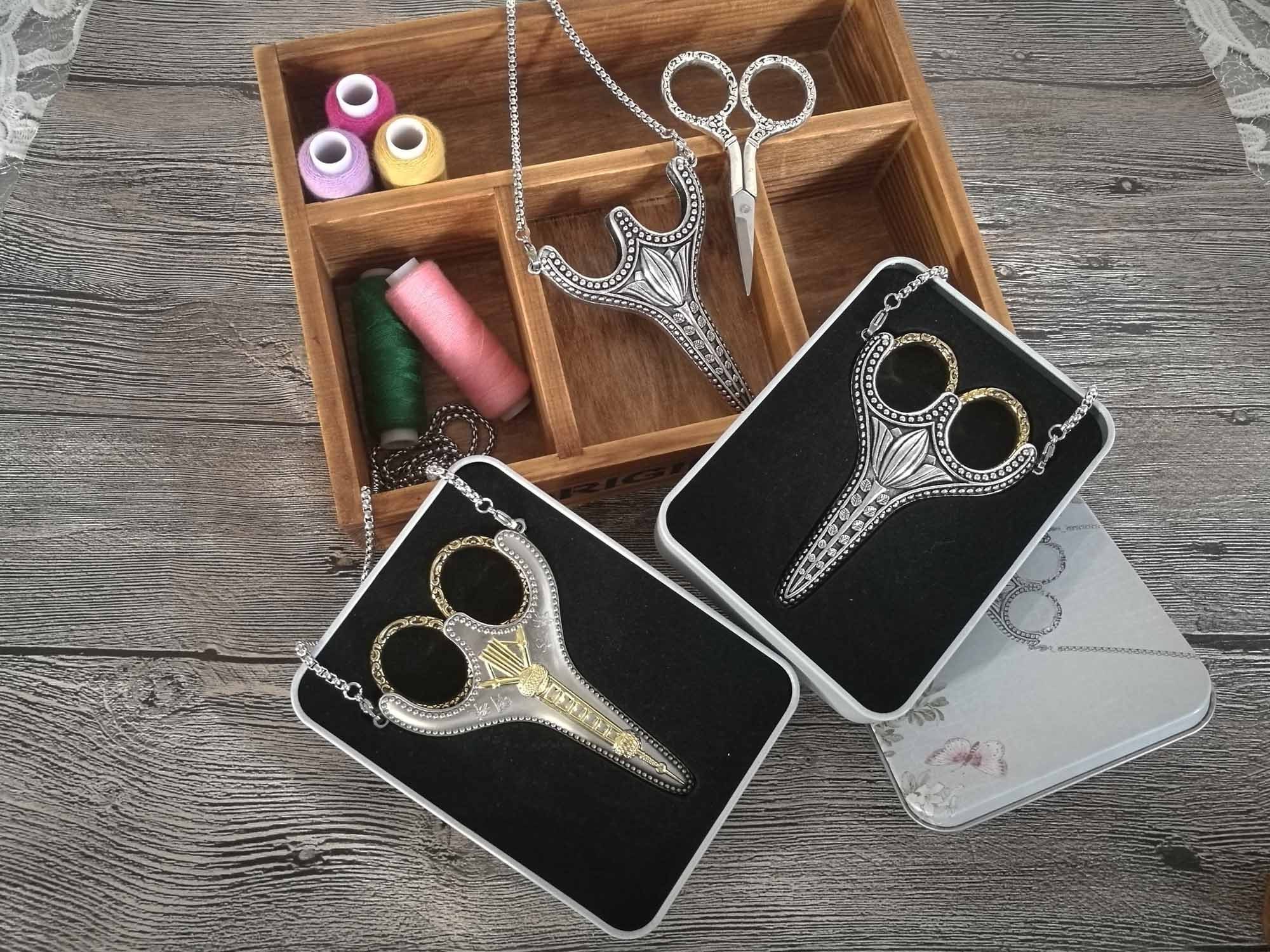 Vintage Tulip Scissors,craft scissor necklace,embroidery scissors