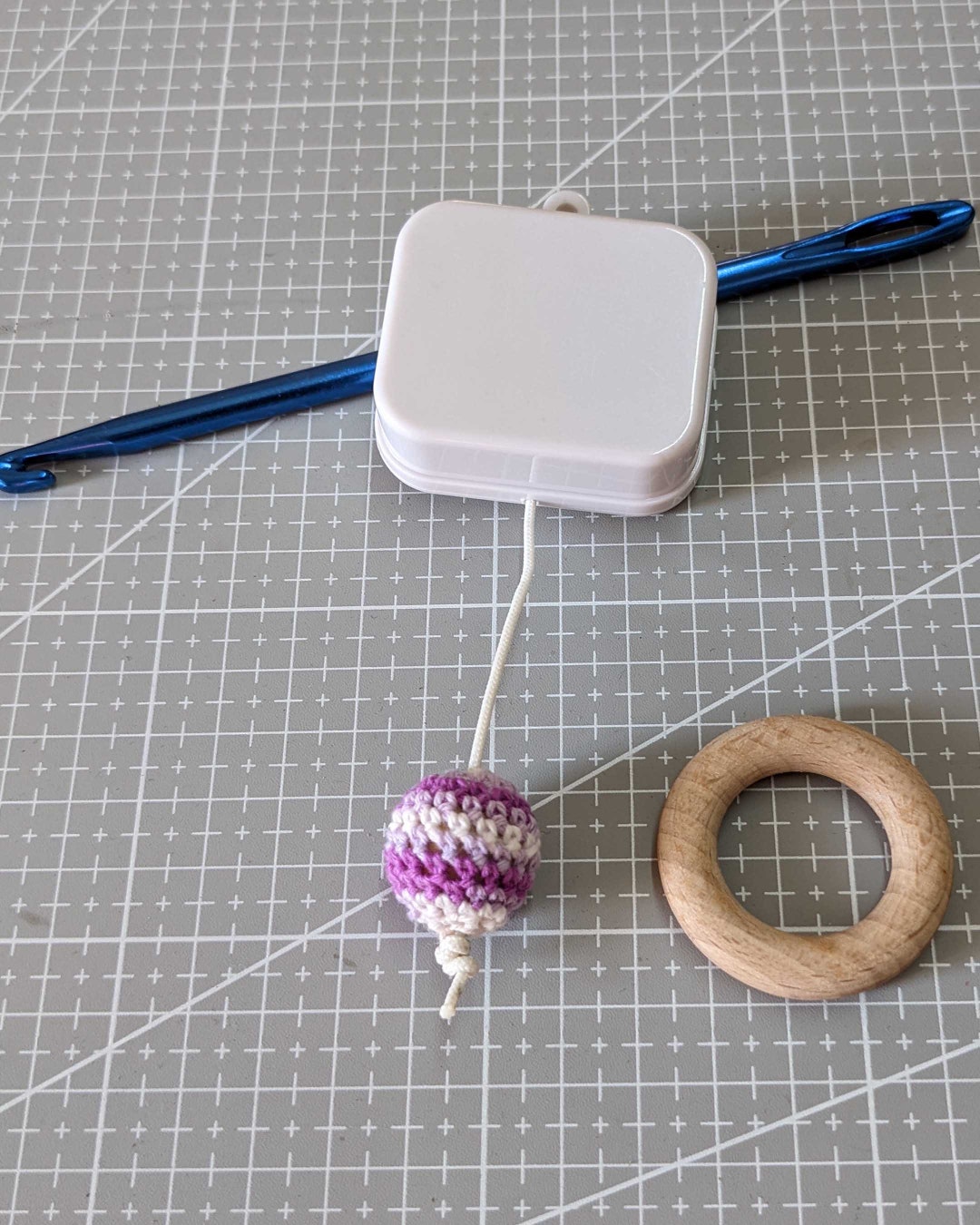 Mini Pull String Music Box, Lullaby by Brahms, Waterproof Music Box