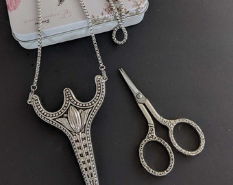 Vintage Tulip Scissors,craft scissor necklace,embroidery scissors, craft scissors ,Christmas gift ideas ,gifts for her