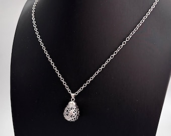 Silver Plated Lotus Pendant Necklace, Aromatherapy Diffuser Locket, Victorian Style Jewelry