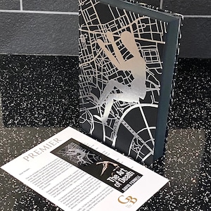 The art of Death von David Fennell signiertes nummeriertes Buch aus einer limitierten Auflage von nur 1500 Stück mit Autorenkarte und Lesezeichen.