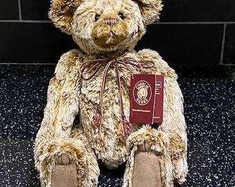 Charlie bears Burma made in 2017. The bear measures 42 cm in height and cams complete with his tags and label and designed by Isabel Lee.