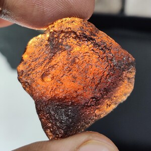 Natural Agni Manitite Tektite: Indonesian Saffordite Crystal (76.40 Cts, 28x31 mm)