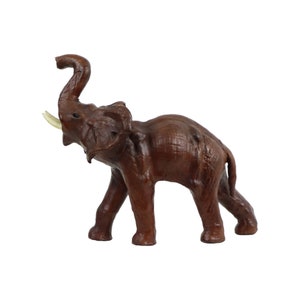 Vintage Olifant met Slagtanden Papier Mache Bruin Leder Beeld Sculptuur