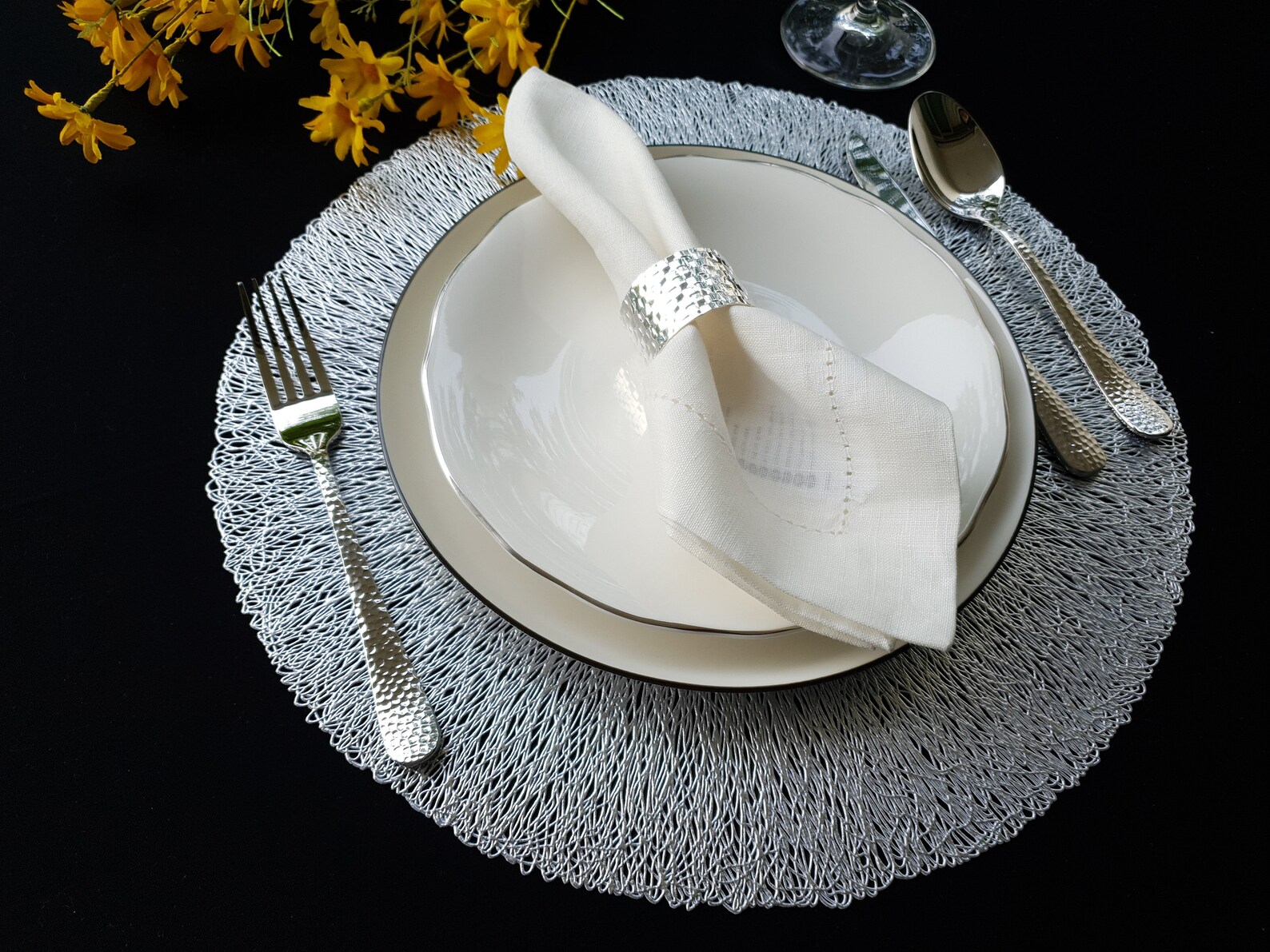 Modern Round Placemats Non Slip Easy Care Vinyl Placemats Set Etsy
