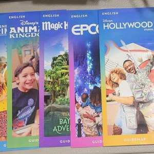 NUEVOS folletos de mapas de los parques de Disney 2024 Walt Disney World / Los 4 parques - 7 mapas en total - ¡Ideales para manualidades, álbumes de recortes y planificación de viajes!