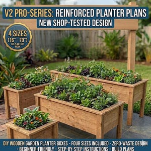 Peut inclure: Des bacs à plantes en bois remplis de plantes. L'image montre quatre tailles différentes de jardinières en bois, avec le texte "V2 PRO-SERIES: REINFORCED PLANTER PLANS" et "4 TAILLES (40cm-178cm)". Les jardinières sont remplies de diverses plantes et fleurs.