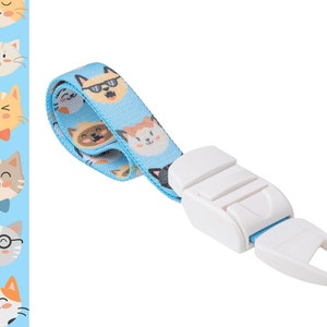 Rolseley medische tourniquet blauw met cartoon katten en kittens patroon met ABS plastic gesp, latexvrij voor artsen, verpleegkundigen en paramedici