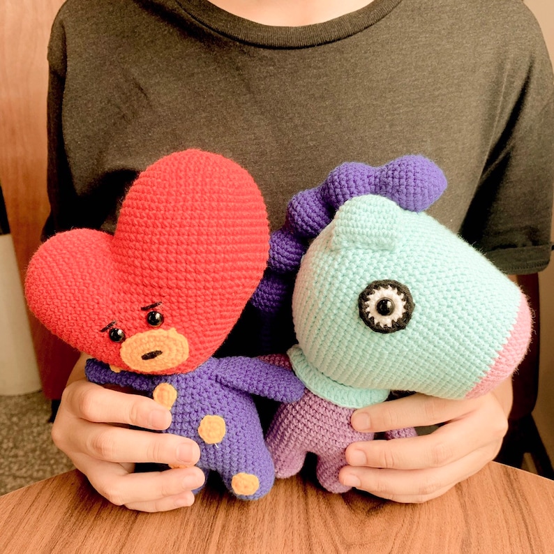 Tata BT21 crochet pattern Tata plush toy BT21 tapestry BTS amigurumi doll tutorial V BTS doll