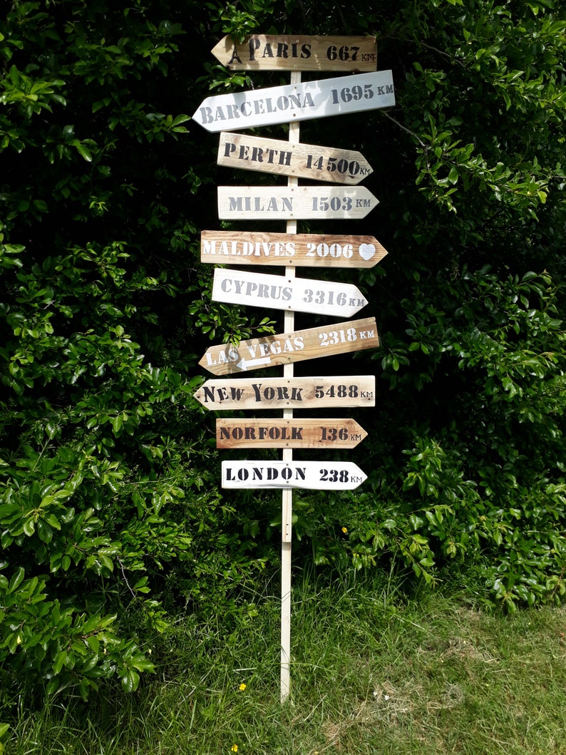 Large Personalised rustic wood wedding way sign signpost wedding venue decoration