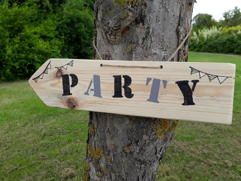 Large Personalised rustic wood wedding way sign signpost wedding venue decoration