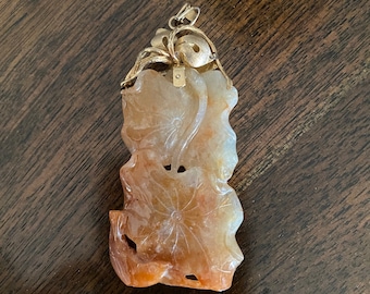 CHINESE ORANGE JADE and 14K Gold Pendant