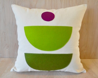 Lazy Sundae - Pillow Cover | Green & Purple | Color Block | Modern | Mid Century | Retro | Geometric | Colorblock | Mid-Century | Abstract |