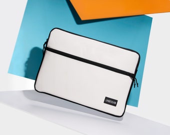 Recycle laptop case from upcycled fabric (eco) - White laptop sleeve for MacBook Air 13 inch/15 inch M4 & MacBook Pro 13&quot;/14&quot;/16&quot; M4 (2025)