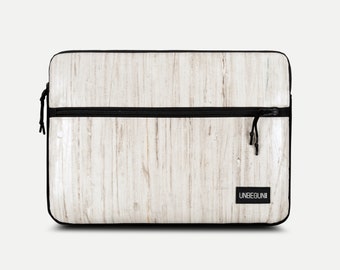 MacBook Pro 16 inch case with compartment (from upcycled fabric), White distressed laptop sleeve for MacBook Pro 16" (2022/2023), Bag/cover